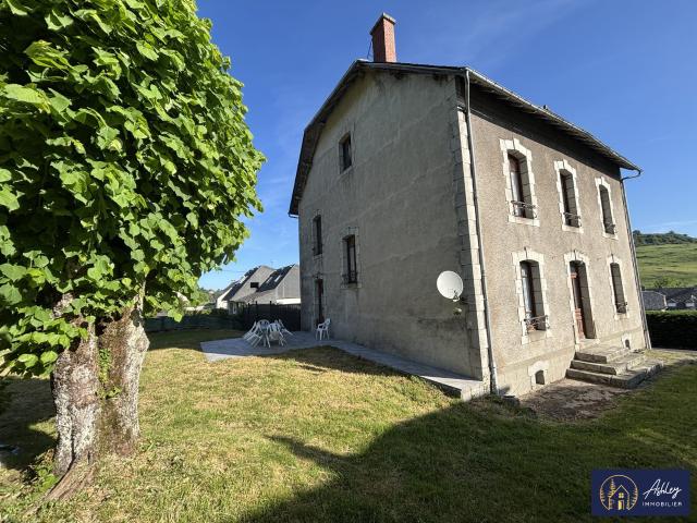Maison vente à Mauriac, Riom-ès-montagnes