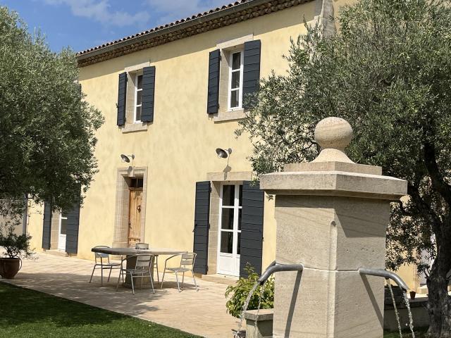 Maison vente à Carpentras, Venasque