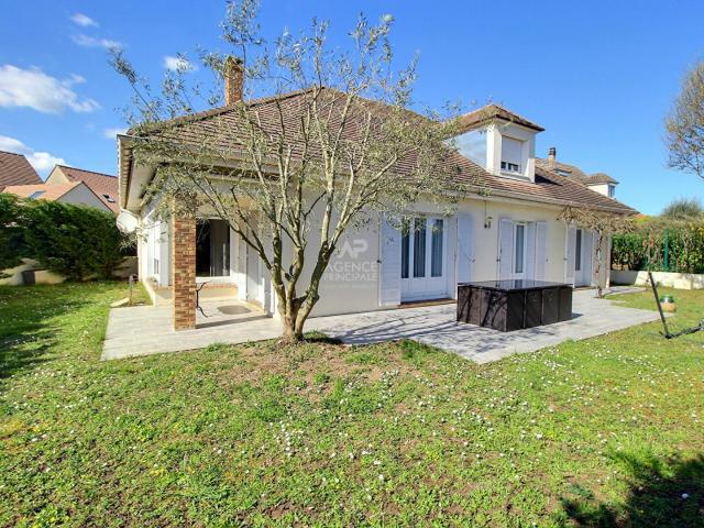 Maison vente à Saint-Germain-en-Laye, Île-de-France