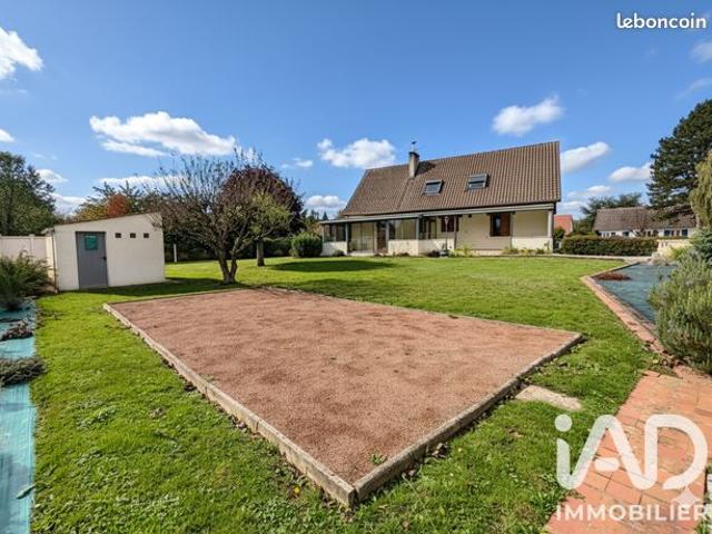 Maison vente à Amiens, Revelles