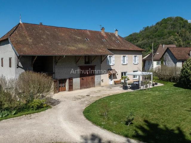Maison vente à Chambéry, Saint-genix-sur-guiers
