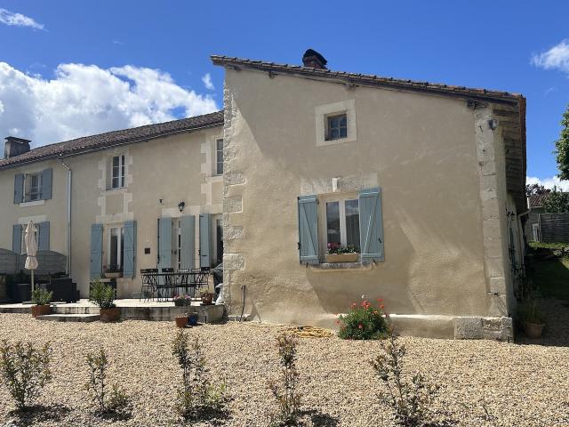 Maison vente à Angoulême, Aubeterre-sur-dronne