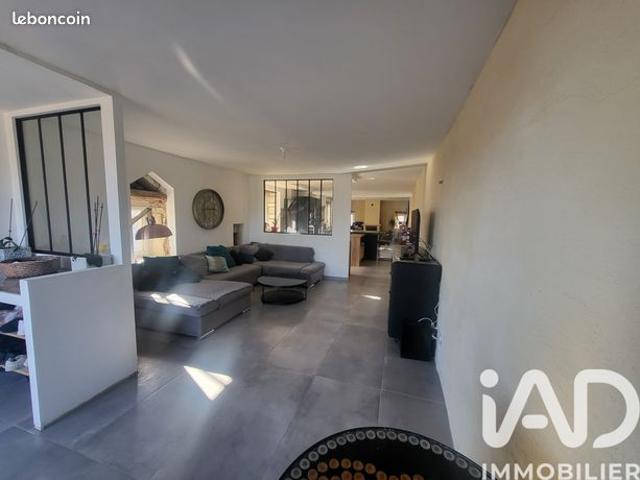 Maison vente à Nîmes, Lussan