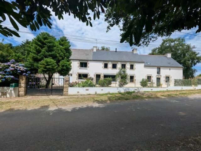 Maison vente à Pontivy, Bretagne