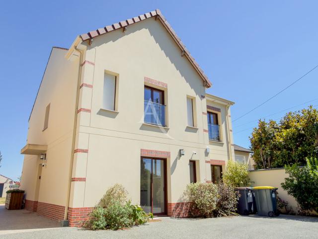 Maison location à Évry, Brunoy
