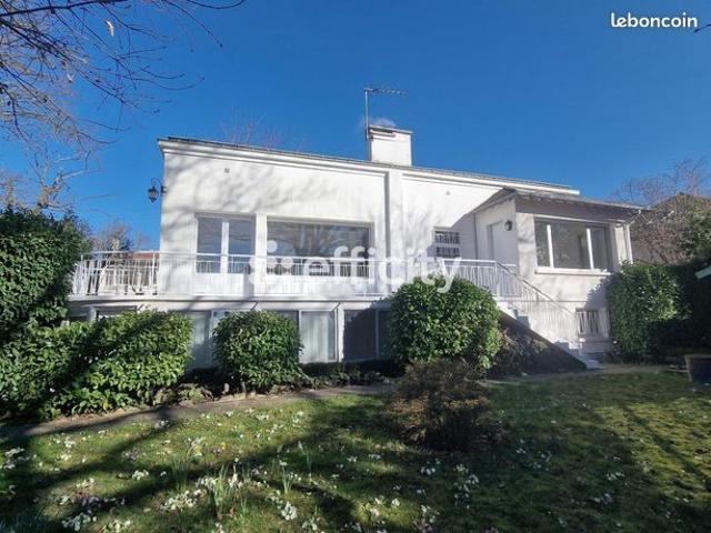 Maison vente à Nanterre, Garches