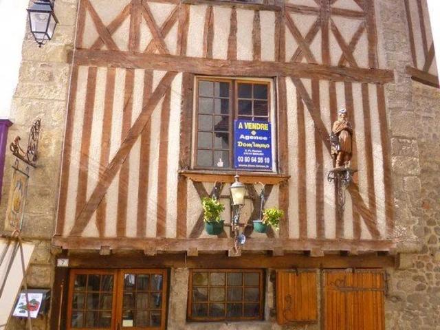 Maison vente à Montbard, Saulieu