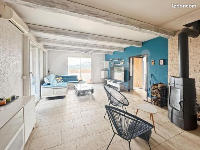 Maison vente à Arrondissement de Toulon, La Crau