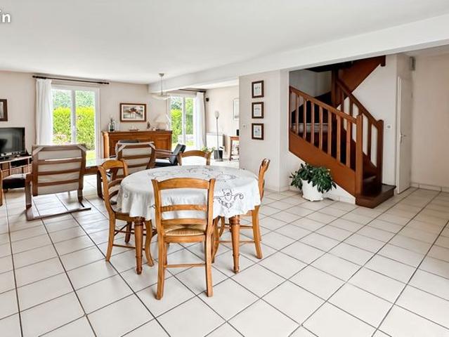 Maison vente à Pontoise, Courdimanche