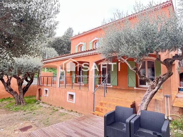 Maison vente à Arrondissement de Toulon, Le Revest-les-eaux