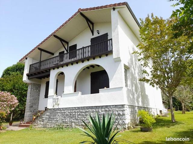 Maison vente à Oloron-Sainte-Marie, Oloron-sainte-marie