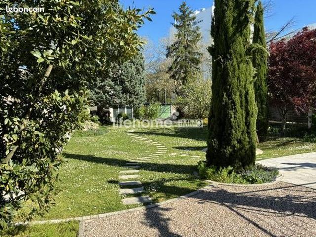 Maison vente à Châteauroux, Centre-Val de Loire