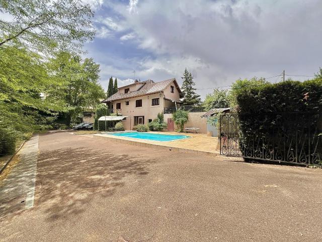 Maison vente à La Tour-du-Pin, Pont-de-chéruy