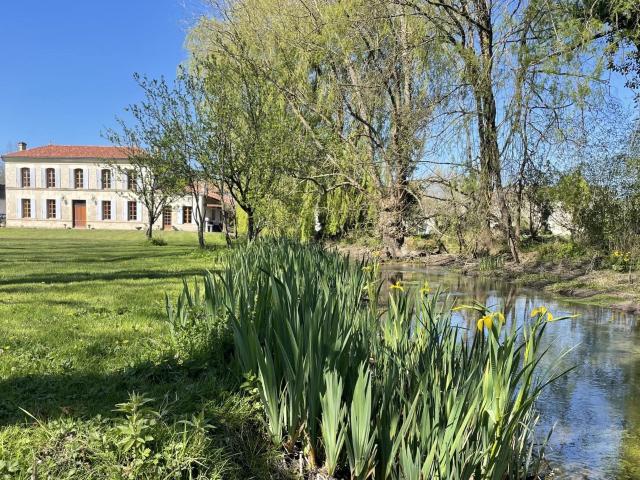 Maison vente à Saint-Jean-d'Angély, Varaize