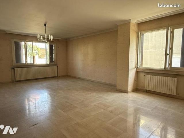 Maison vente à Nantua, Oyonnax