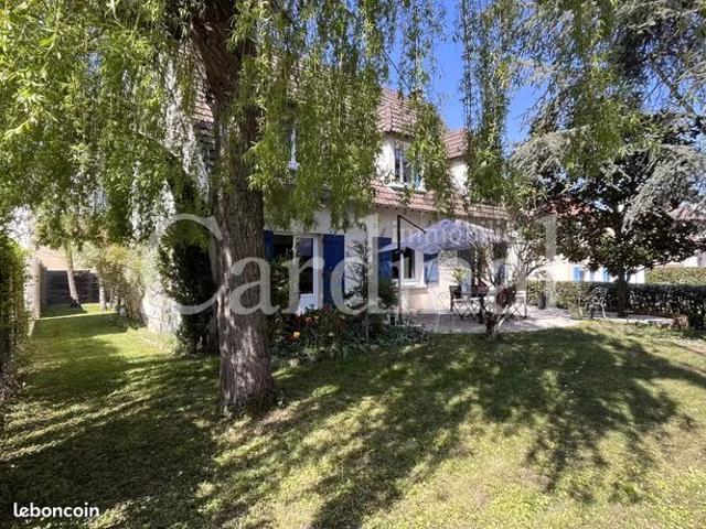 Maison vente à Noisy-le-roi