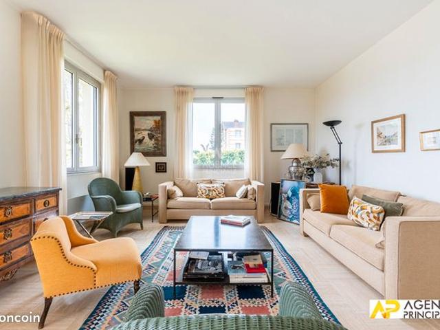 Maison vente à Saint-Germain-en-Laye, Le Mesnil-le-roi