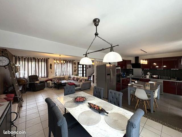 Maison vente à Charleville-Mézières, Charleville-mézières