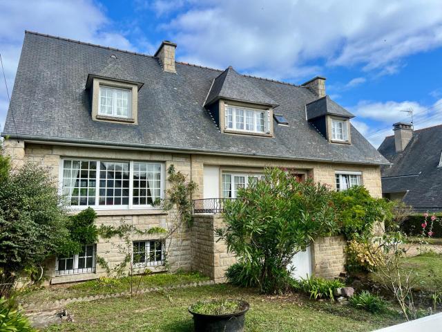 Maison vente à Dinan, Bretagne