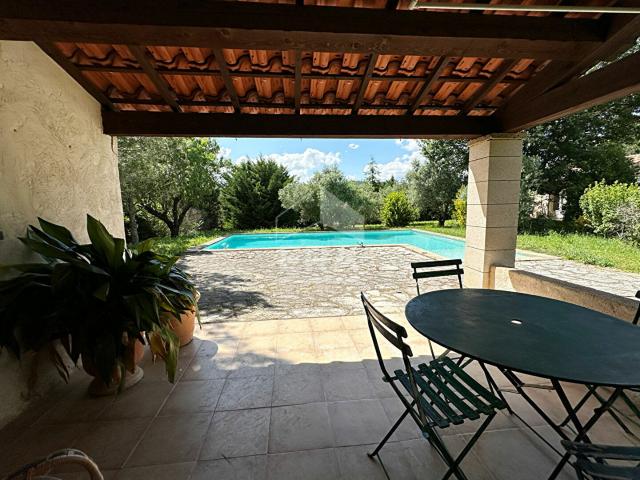 Maison vente à Aix-en-Provence, Rognes