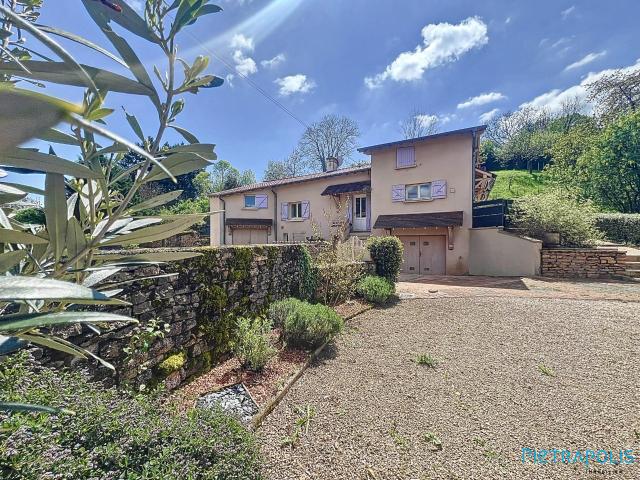 Maison vente à Mâcon, Pierreclos