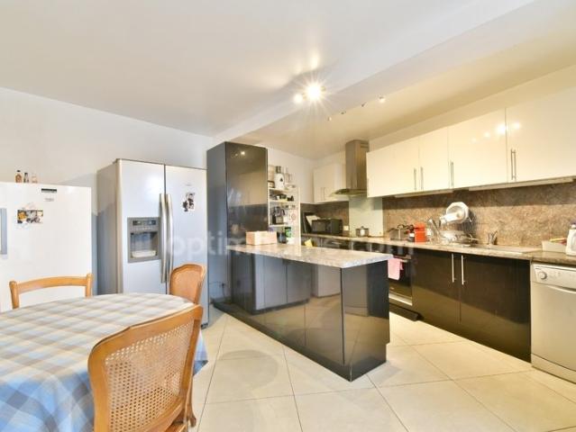 Maison vente à Bernay, Beaumont-le-roger
