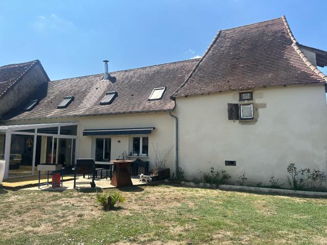 Maison vente à Saint-Pierre-de-Chignac, Dordogne