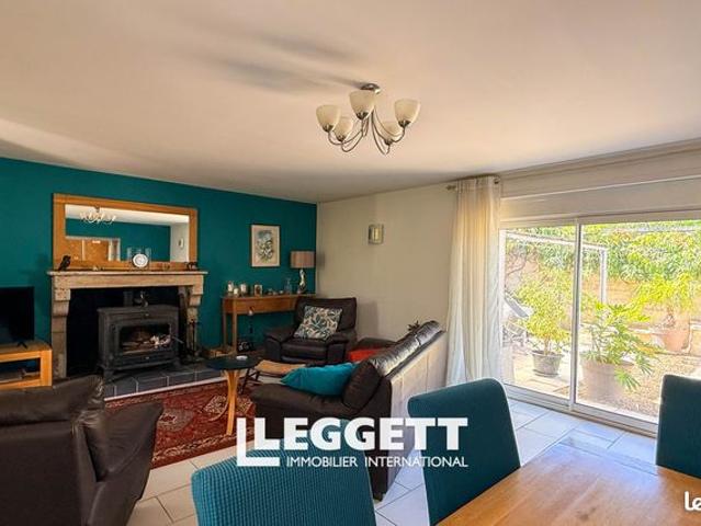 Maison vente à Saint-Jean-d'Angély, Saint-mandé-sur-brédoire