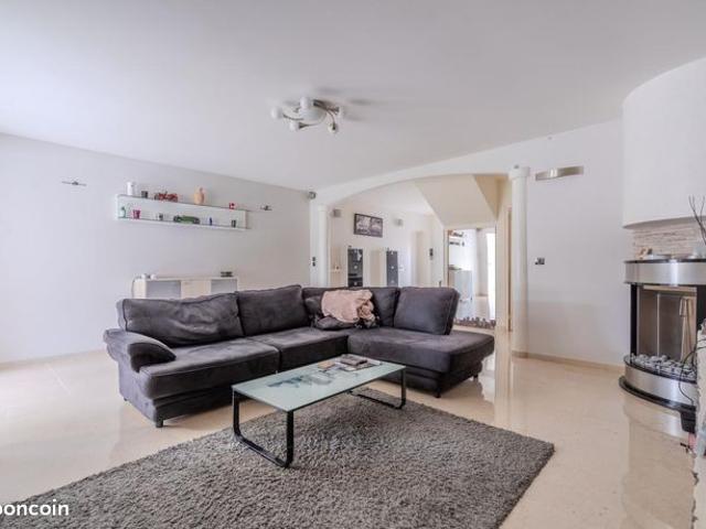 Maison vente à Compiègne, Chelles