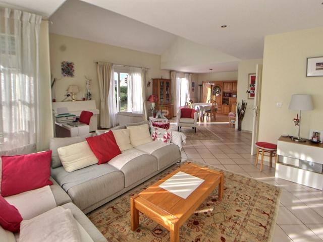 Maison vente à Saint-Germain-en-Laye, Île-de-France