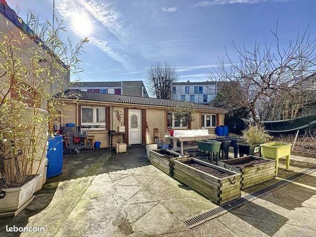 Maison vente à Saint-Denis, Saint-denis