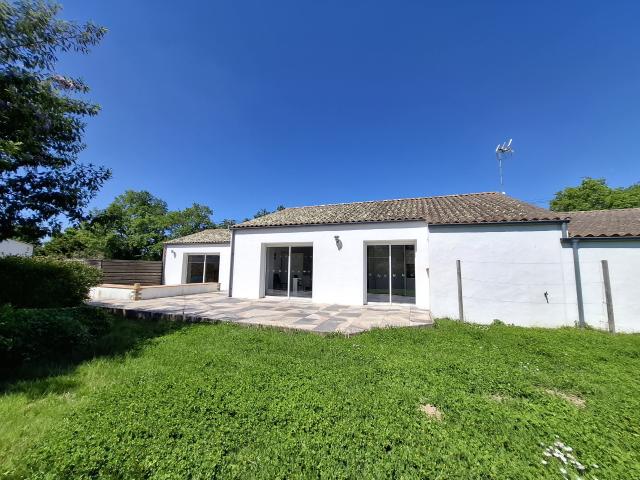 Maison vente à Les Sables-d'Olonne, Bois-de-céné