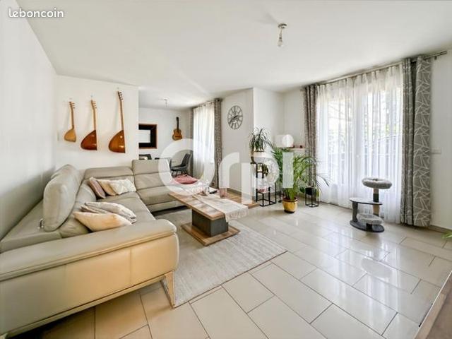 Maison vente à Mantes-la-Jolie, Mantes-la-jolie