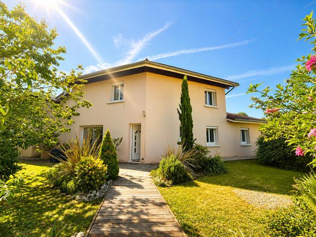 Maison vente à Belley, Château-gaillard