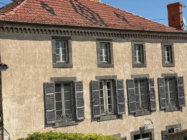 Maison vente à France métropolitaine, Guadeloupe