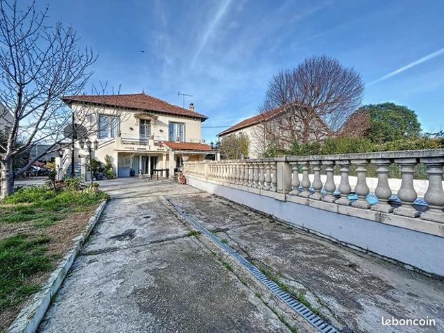 Maison vente à Orange