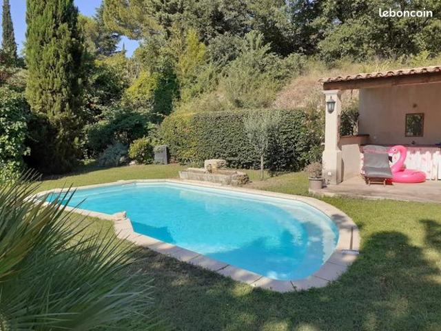 Maison vente à Apt, La Tour-d'aigues