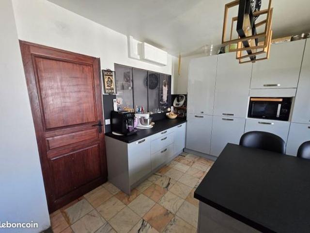 Maison vente à Arcachon, Salles