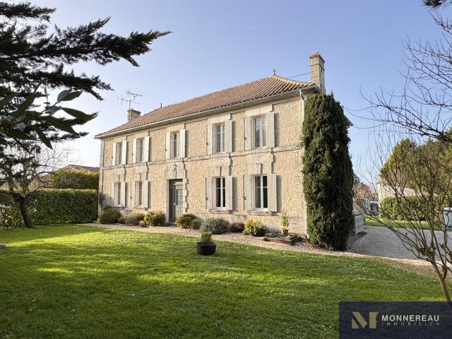 Maison vente à Cognac, Montchaude