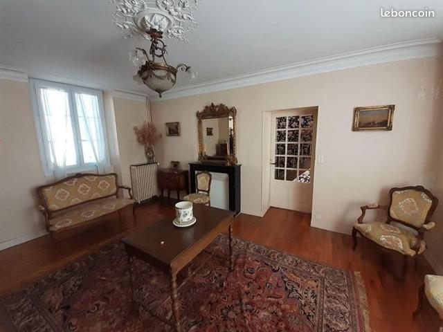 Maison vente à La Flèche, Pontvallain
