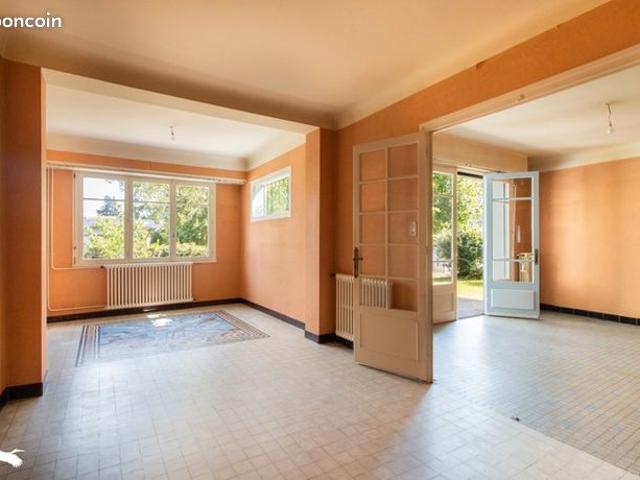 Maison vente à Oloron-Sainte-Marie, Salies-de-béarn