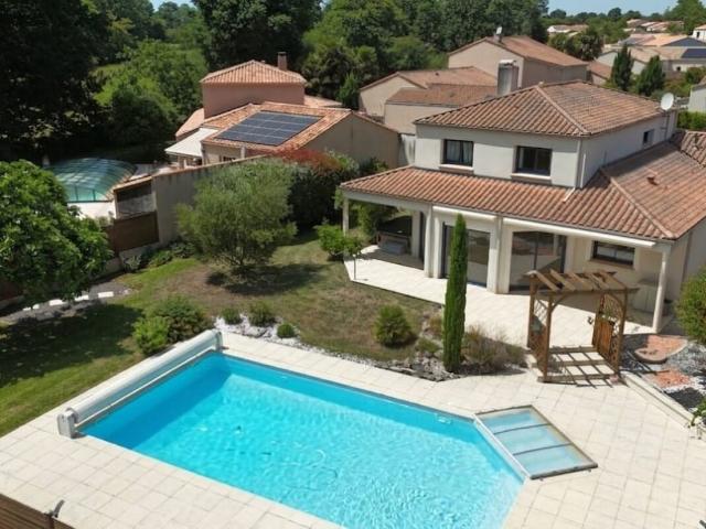 Maison vente à La Roche-sur-Yon, La Roche-sur-yon