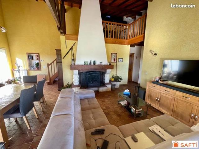 Maison vente à Condom, Caussens