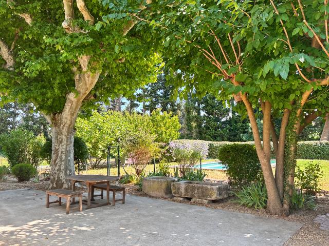 Maison vente à Arles, La Salle Les Alpes