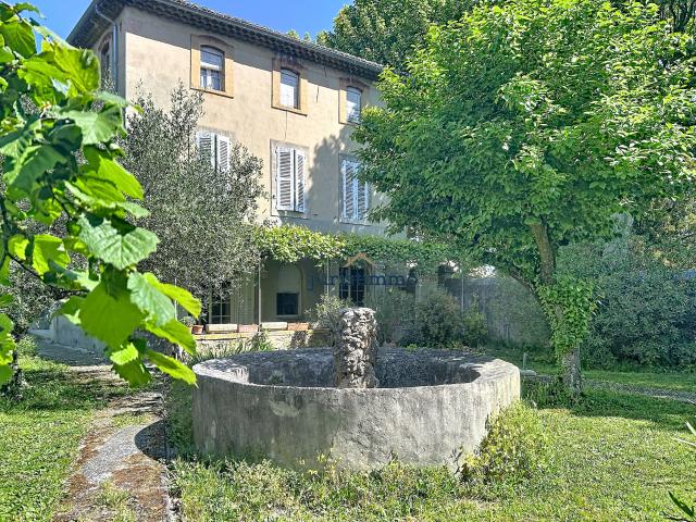 Maison vente à Carpentras, Mondragon