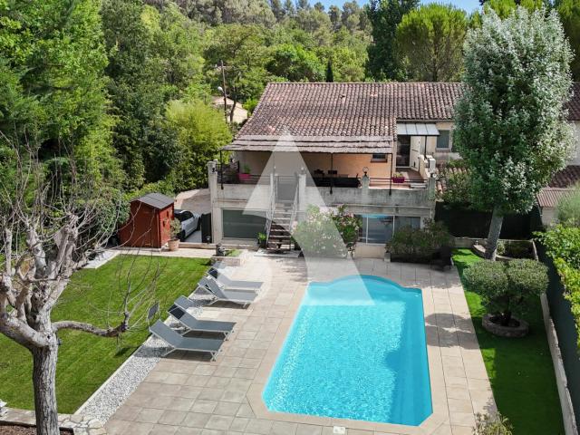 Maison vente à Le Tholonet, Palette