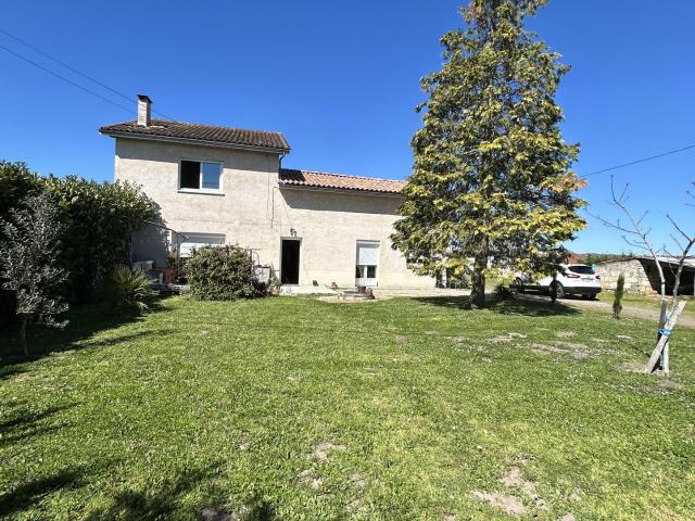 Maison vente à Le Bourg, Saint-Pey-d'Armens