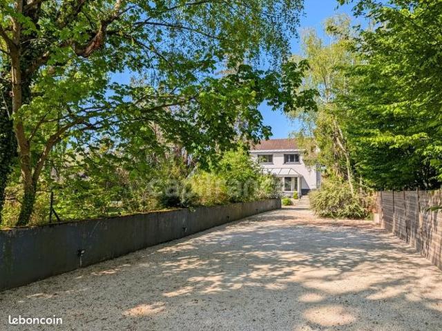 Maison vente à Châteauroux, Saint-marcel