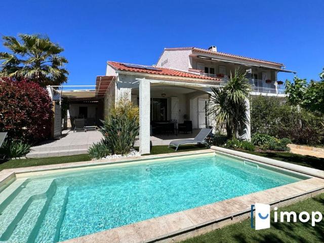 Maison vente à Arrondissement de Toulon, Six-fours-les-plages