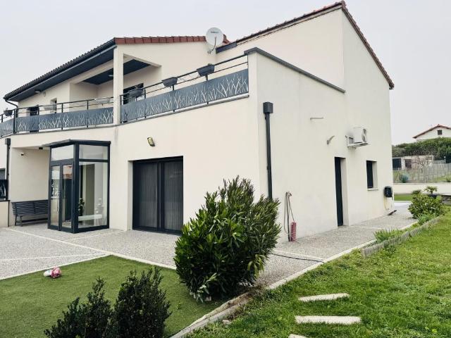 Maison vente à France métropolitaine, Cébazat